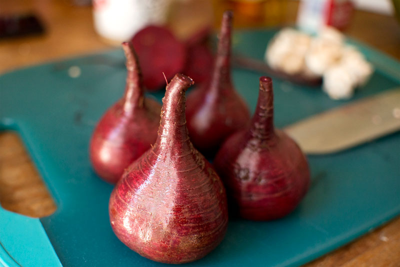 Beet Hummus | Garlic, My Soul