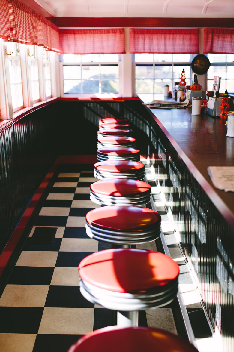 www.garlicmysoul.com | Red Arrow Diner | Photo by Mary Costa