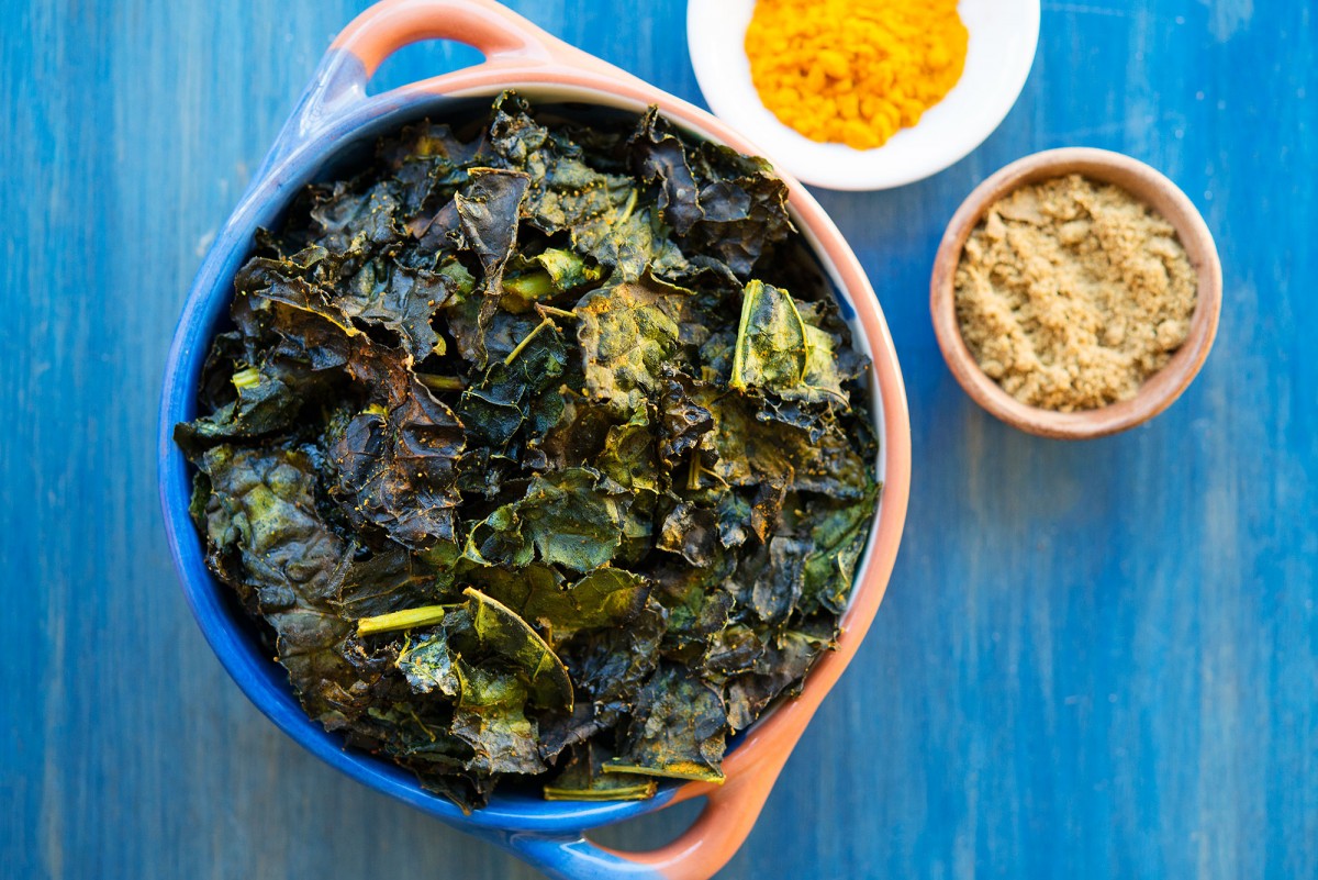 Spiced Kale Chips | Garlic, My Soul