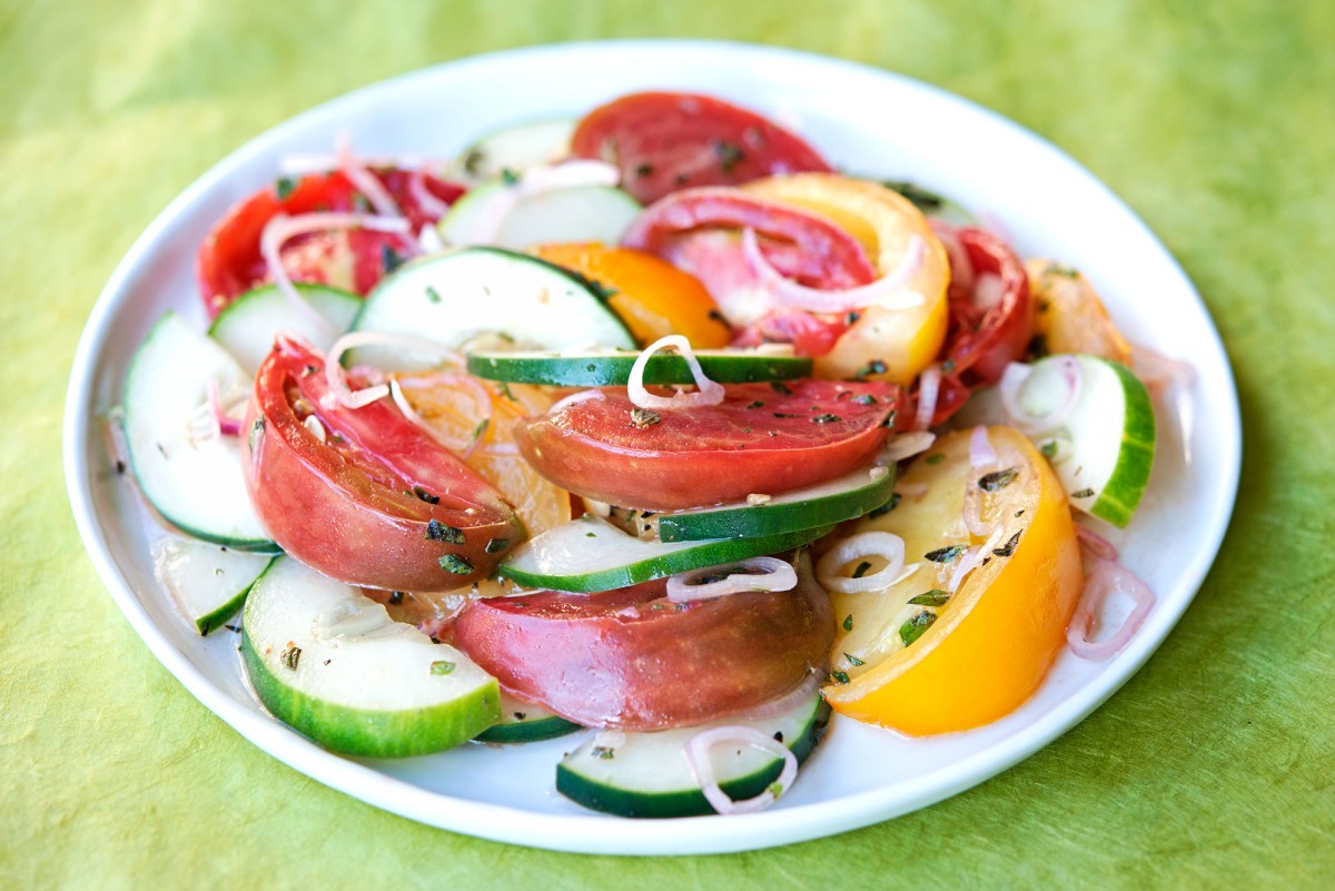 Tomato Cucumber Salad | Garlic, My Soul