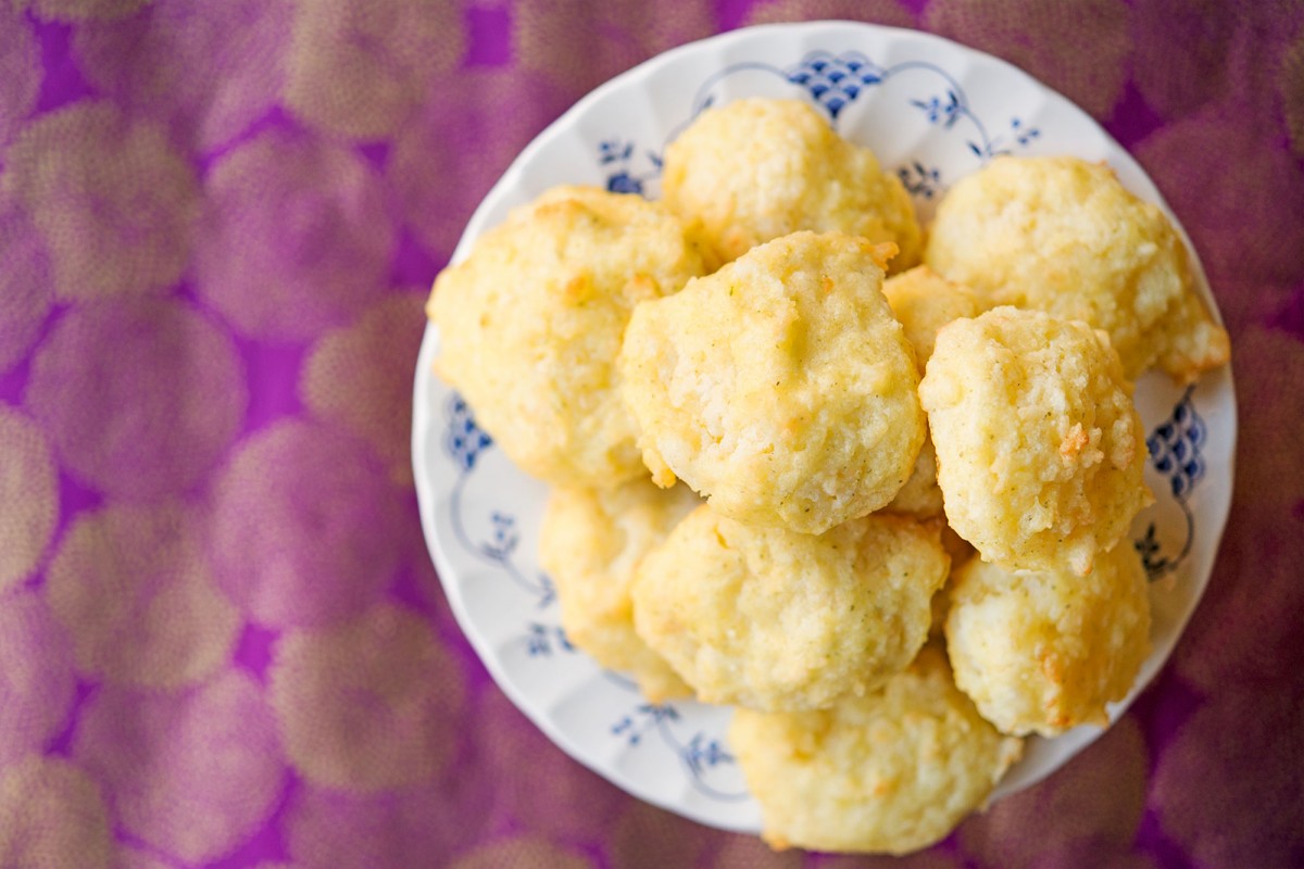 Gluten Free Cheddar Bay Biscuits | Garlic, My Soul