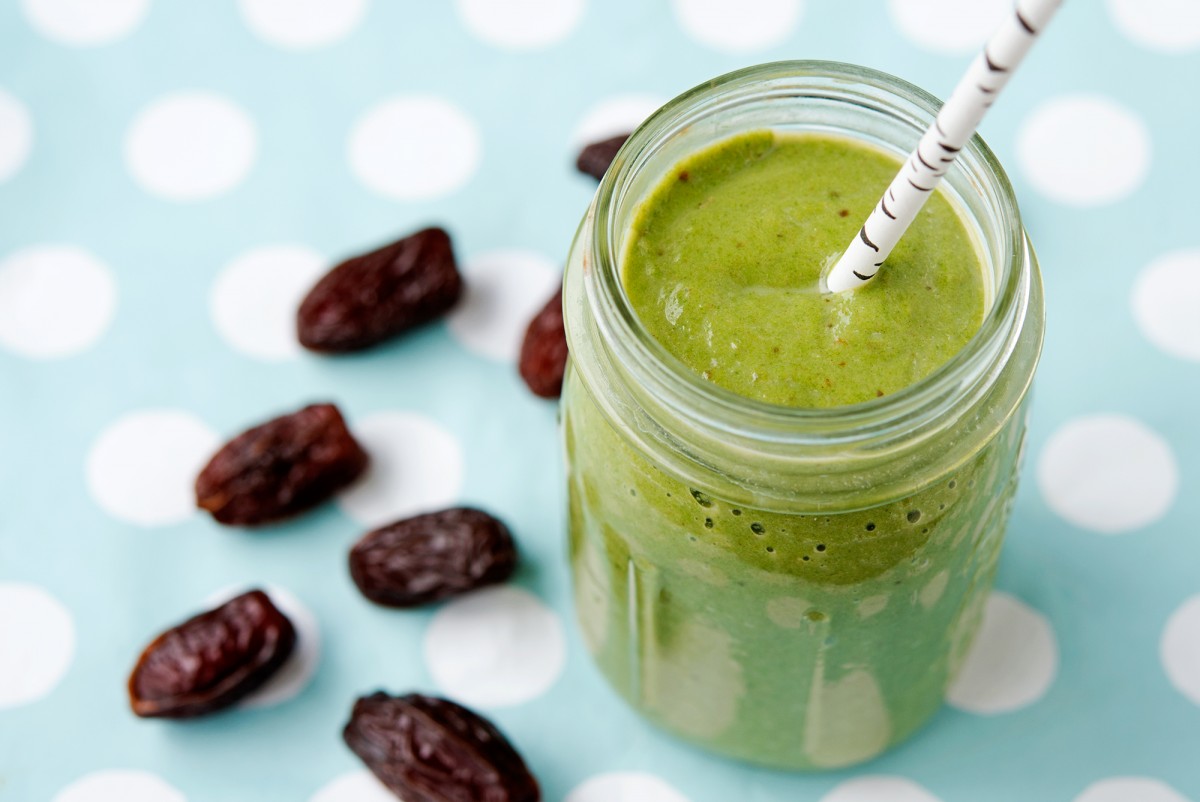 Avocado Date Smoothie | Garlic, My Soul