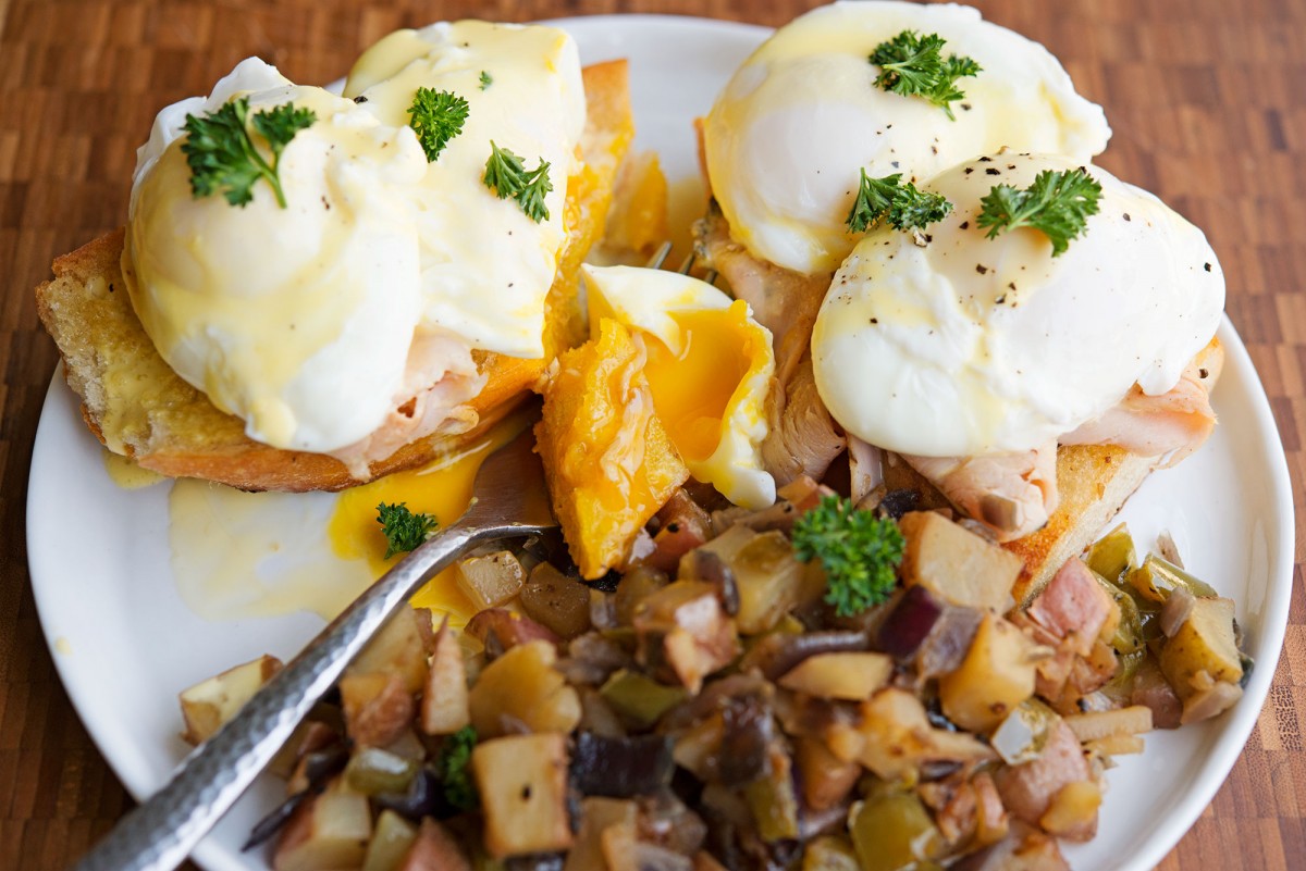 Eggs Benedict & Homefries | Garlic, My Soul