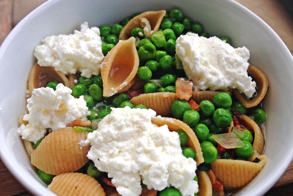 Shells with Green Peas, Mint, and Ricotta | Garlic, My Soul