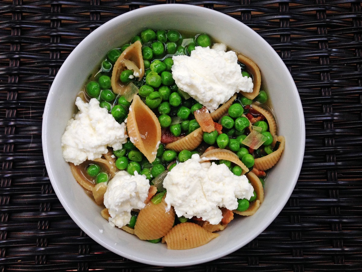 Shells with Green Peas, Mint, and Ricotta | Garlic, My Soul