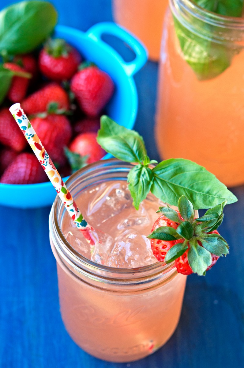 Strawberry Basil Lemonade | Garlic, My Soul