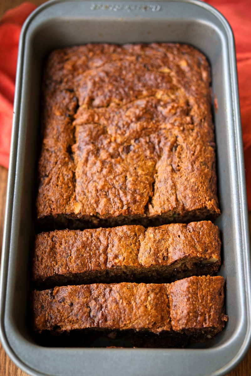 Chocolate Walnut Banana Bread | Garlic, My Soul