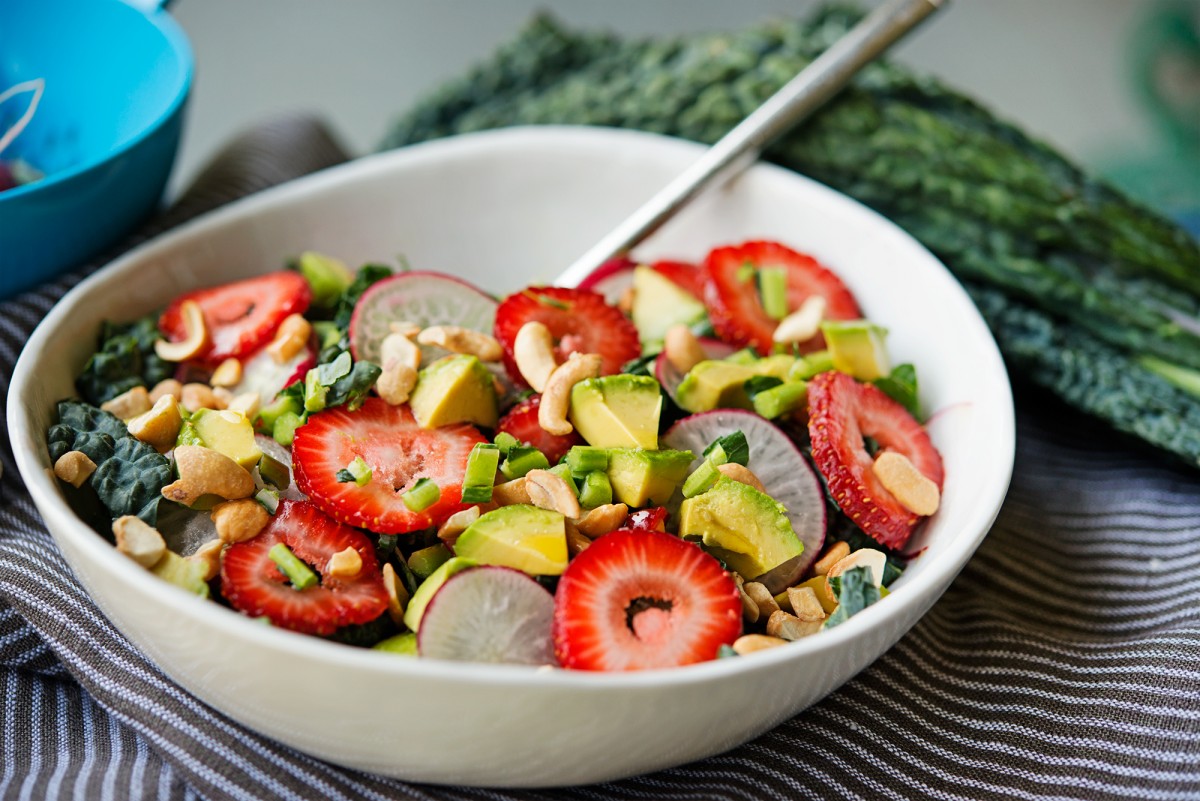 Avocado Strawberry Salad | Garlic, My Soul