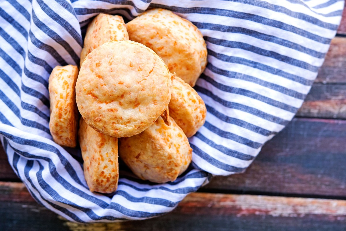 KAF Cheddar Biscuits | Garlic, My Soul