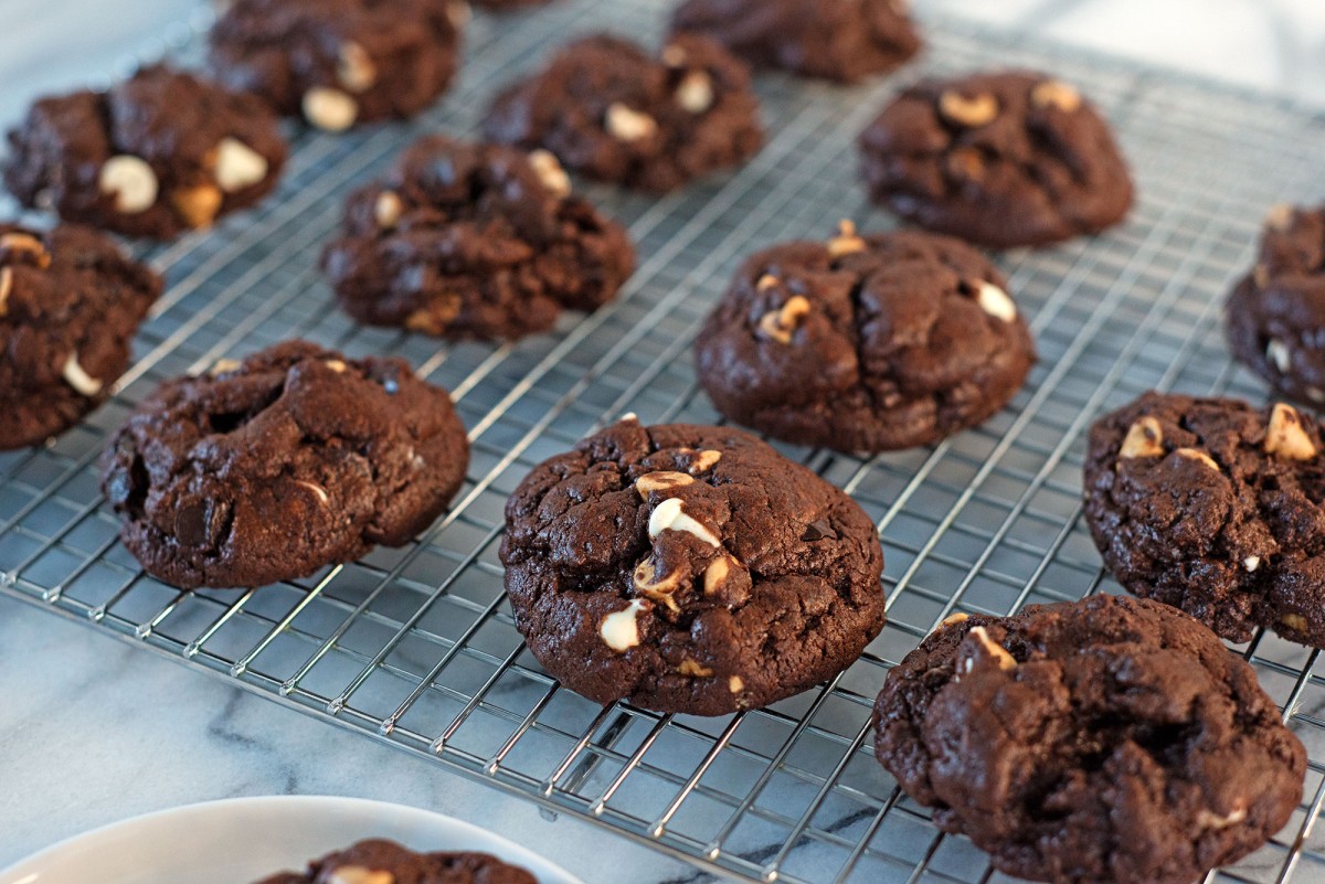 Brownie Trip-Chip Cookies